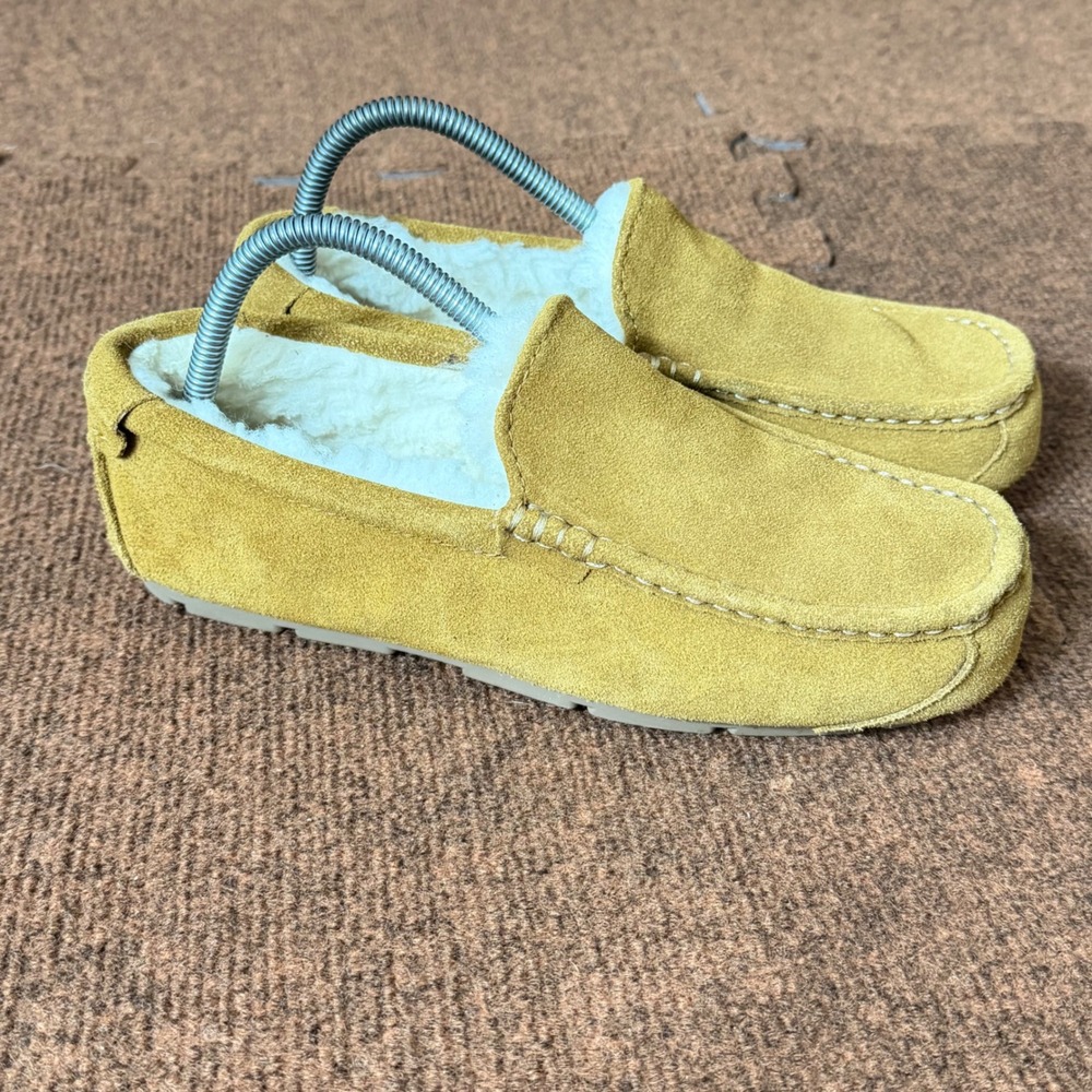 Koolaburra by UGG Mens Graisen‎ Suede Slippers tan clean shoes 1105893 Size 8